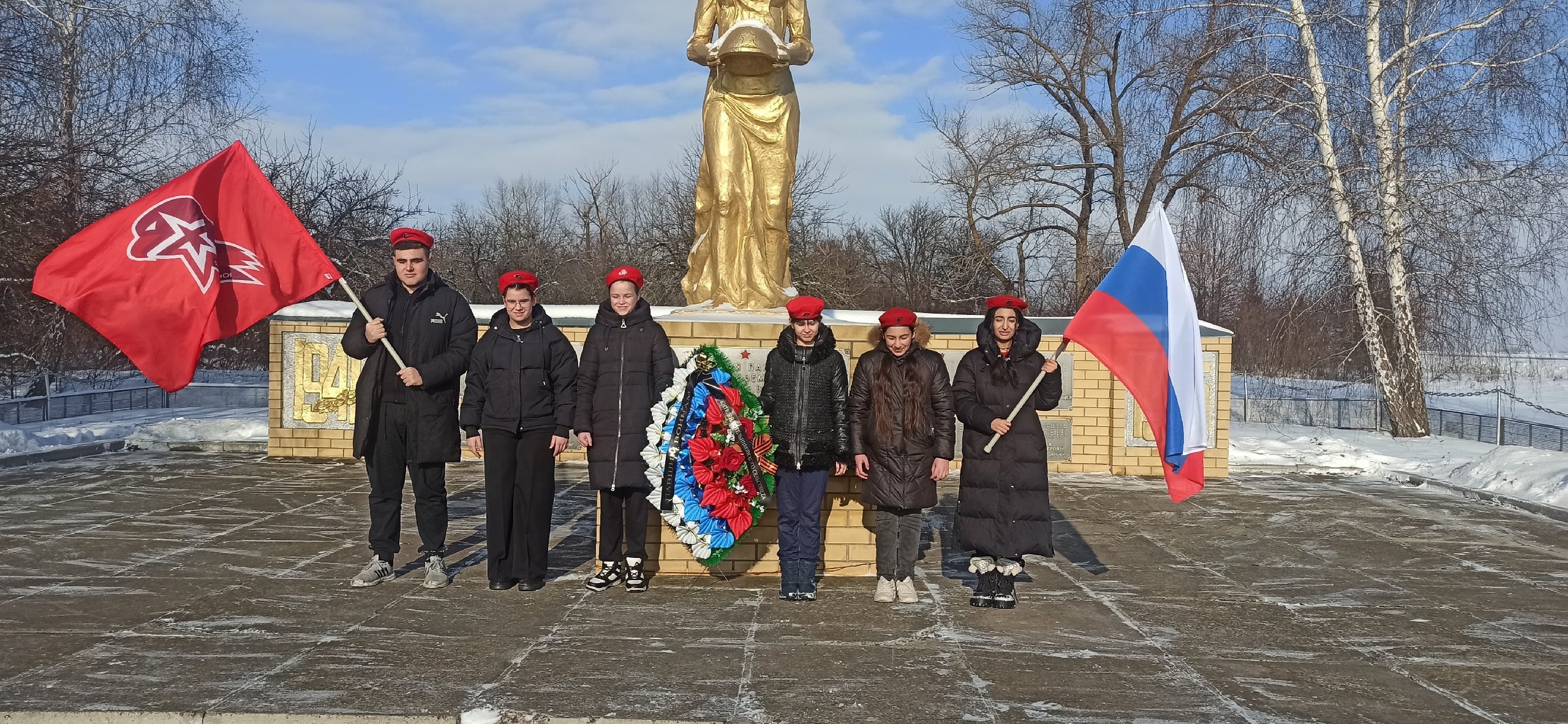 Торжественный митинг, посвященный Дню Защитника Отечества..